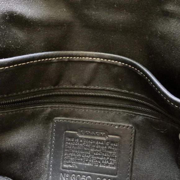 Coach purse - Picture 3 of 3